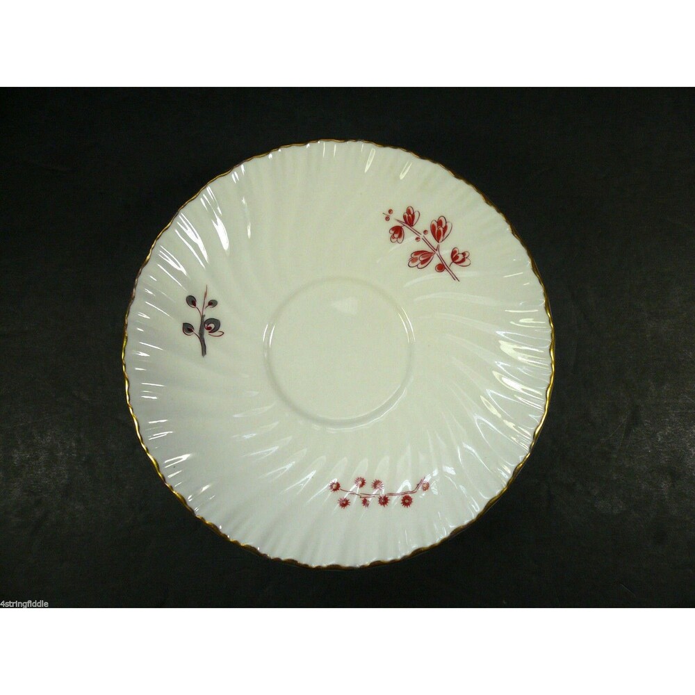Set of 4 Royal Worcester LYNBROOK 5 1/2" Saucers 1964 Fine Bone China England